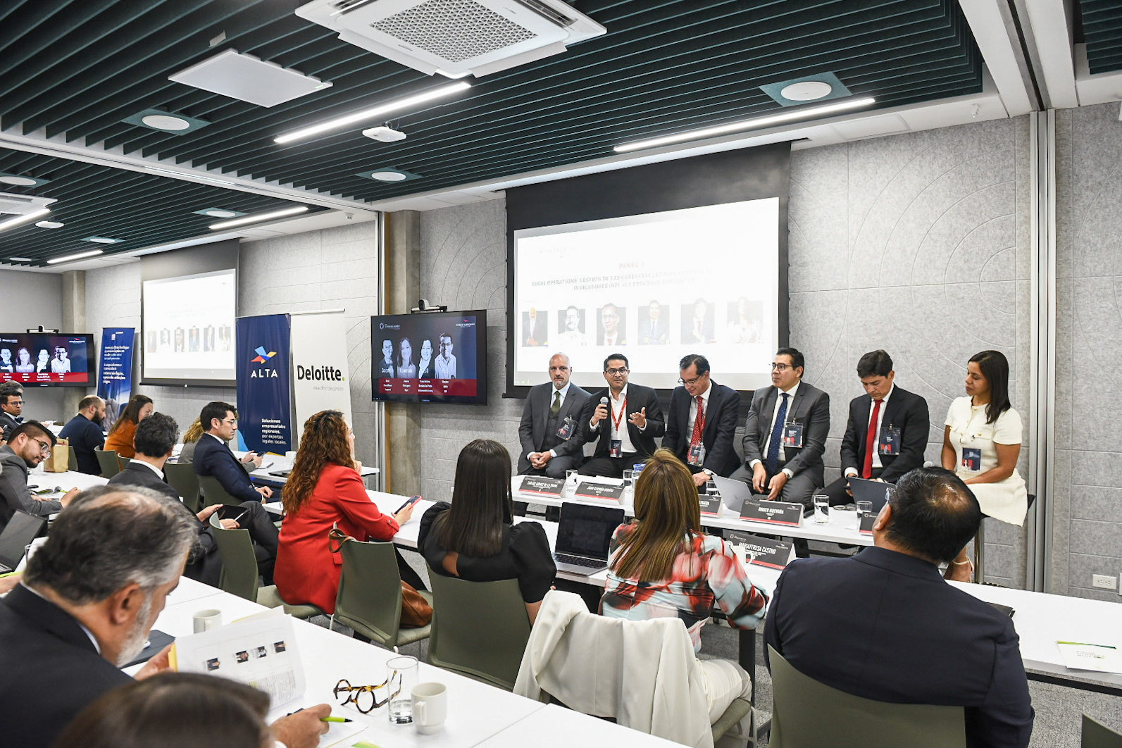 Legal managers from PepsiCo, IBM, Bayer, Uber, Xiaomi and other leading companies share best practices at Foro Gerencias Legales 1 Legal managers from PepsiCo, IBM, Bayer, Uber, Xiaomi and other leading companies share best practices at Foro Gerencias Legales 1